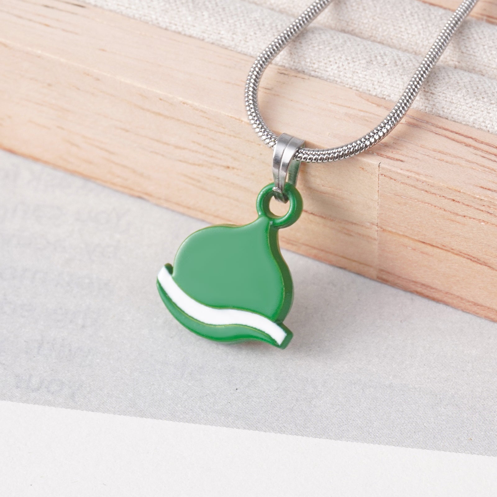 Islamic Alloy Pendant Necklace Set – Green Dome, Rock Dome, Arabic Calligraphy, Prophet’s Mosque, Kaaba, Improve